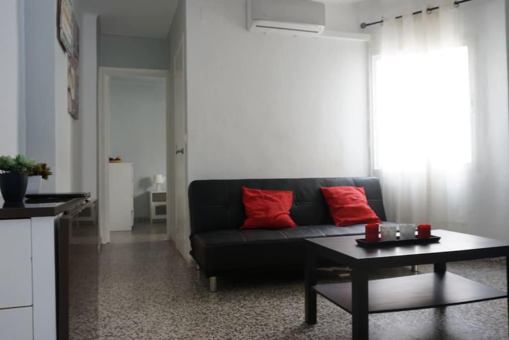 Malaga Center Apartment Екстериор снимка